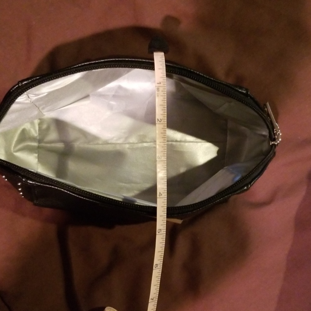 Make Up Bag - image 6